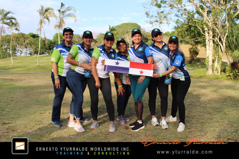 Trabajo en Equipo LATAM desarrollando habilidades blandas en equipos empresariales