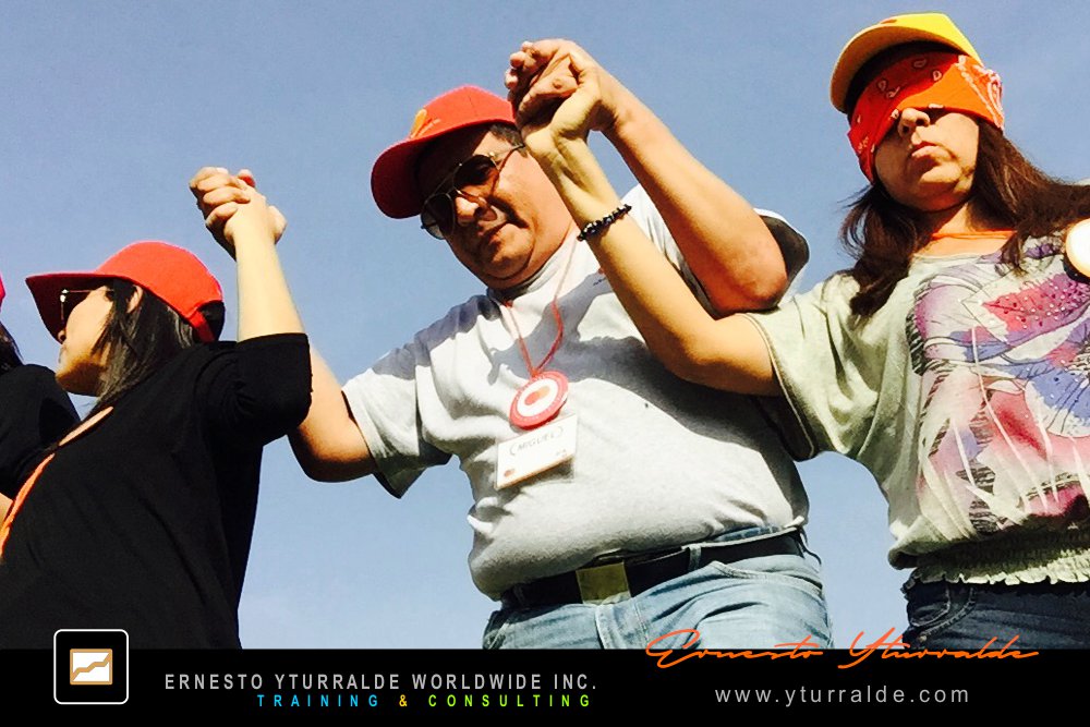 Trabajo en Equipo LATAM | Talleres de Cuerdas | Experiencias de colaboración organizacional